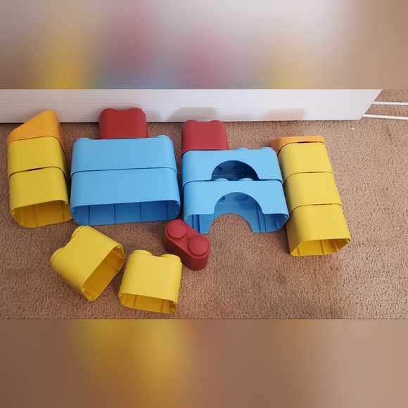 Green Toys 16 blocks piece set - Picture 1 of 3